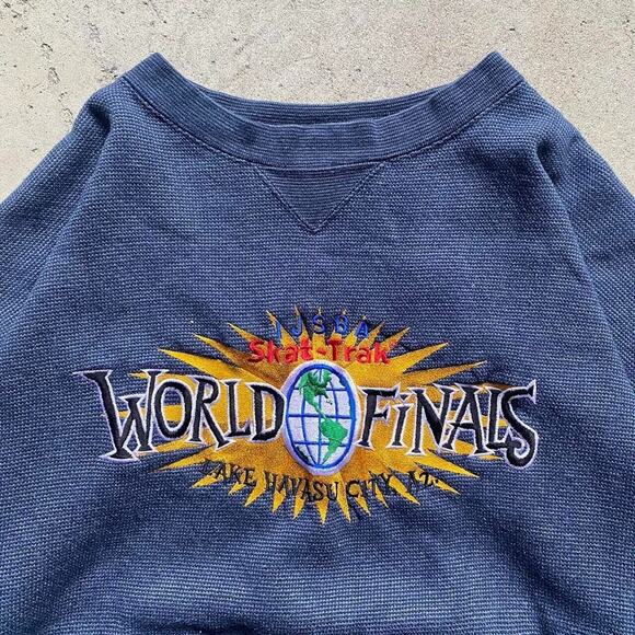 RARE 90s Skat-Trak world finals crewneck. Good condition. Size XL made in USA - Picture 2 of 4
